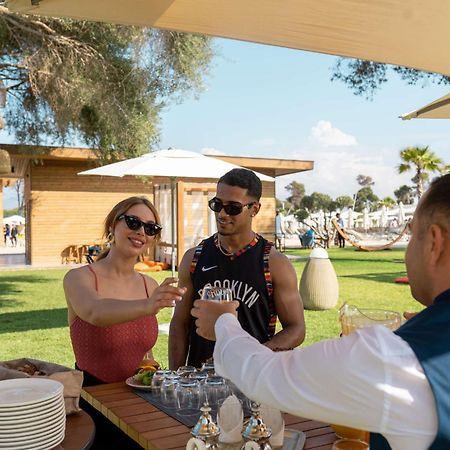Radisson Blu Resort Al Hoceima Al Hoceïma Exterior foto The Beach Club at the Four Seasons Resort Palm Beach