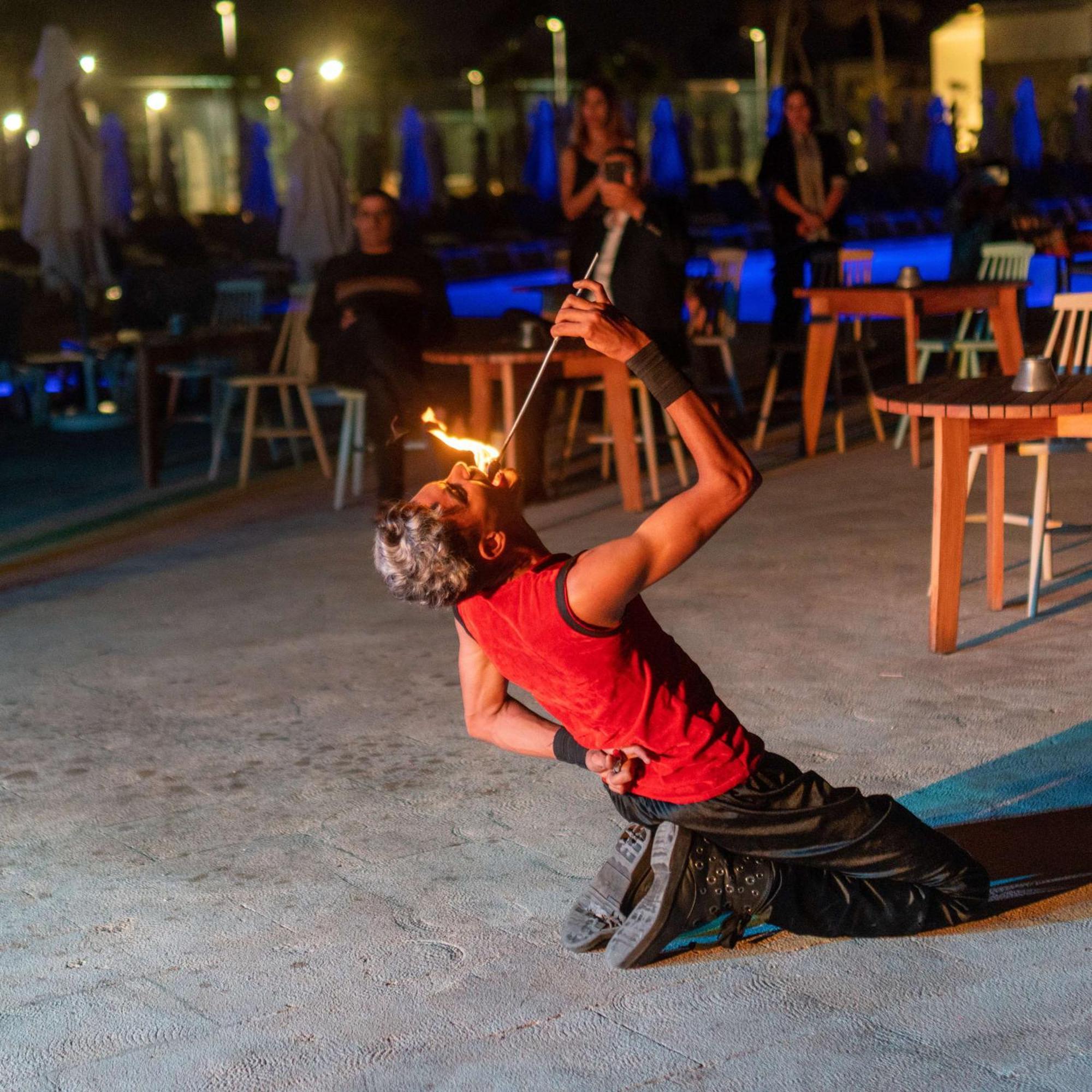 Radisson Blu Resort Al Hoceima Al Hoceïma Exterior foto Fire breathing
