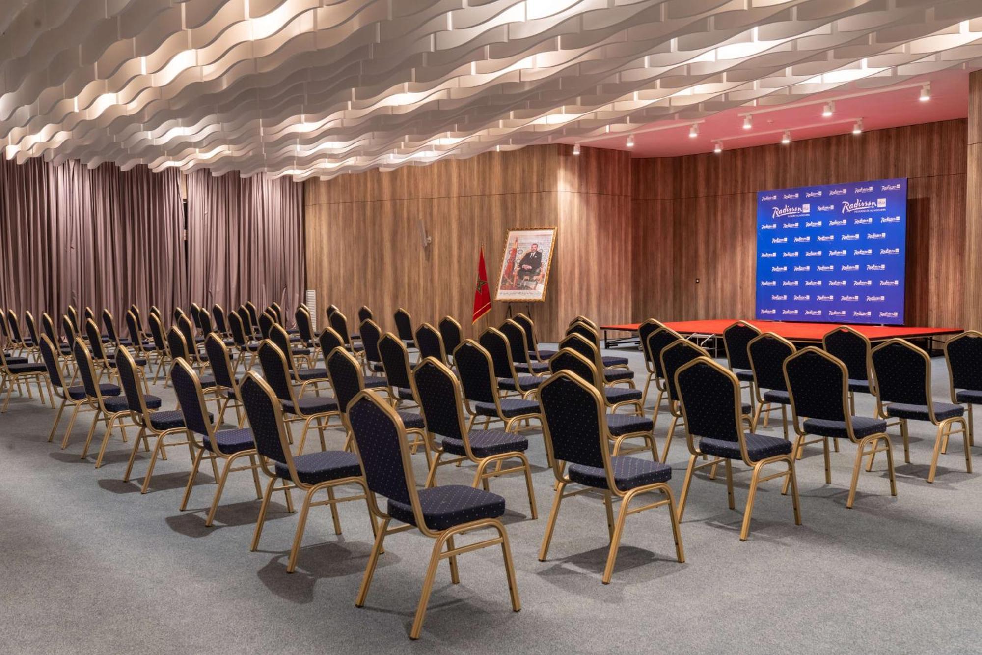 Radisson Blu Resort Al Hoceima Al Hoceïma Exterior foto The press conference room